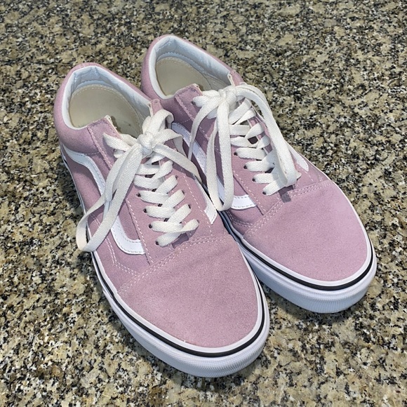 Old Skool Vans Suede and Canvas, in Lilac Purple, size Womens 9, Mens 7.5 - Picture 1 of 9